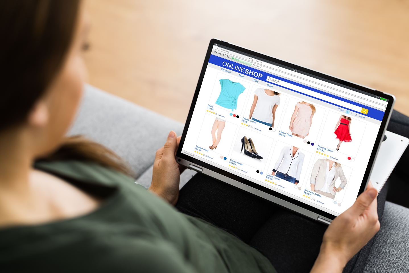 Online Ecommerce Shopping On Screen Using App